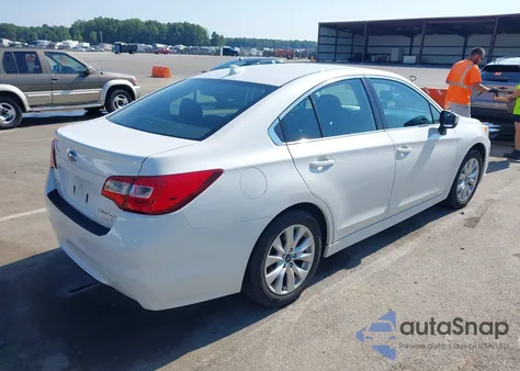 2017 Subaru Legacy 2.5I Premium z USA, uszkodzony, nr VIN 4S3BNAC6XH3005443